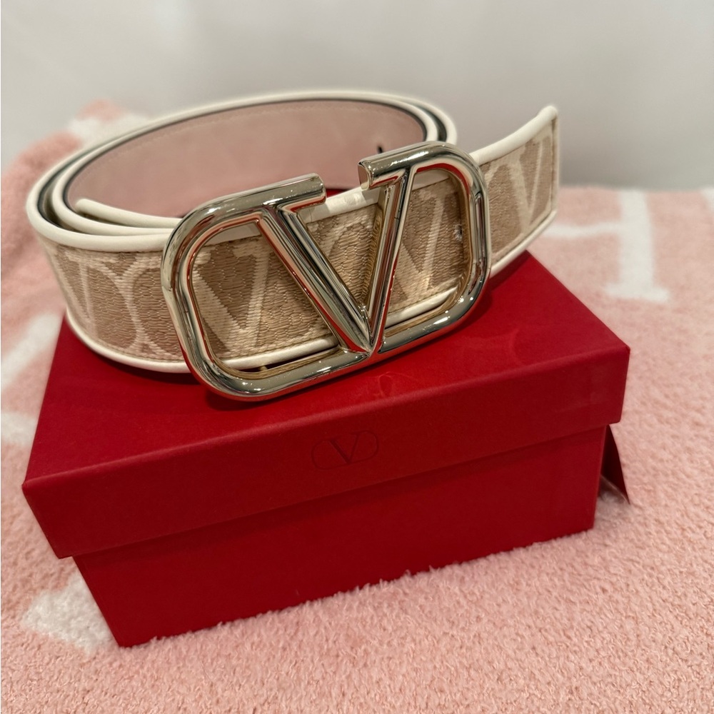 Valentino Garavani Beige and Cream Women's Belt